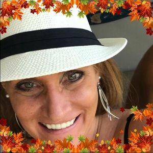 Meet your Posher, Jeanie..